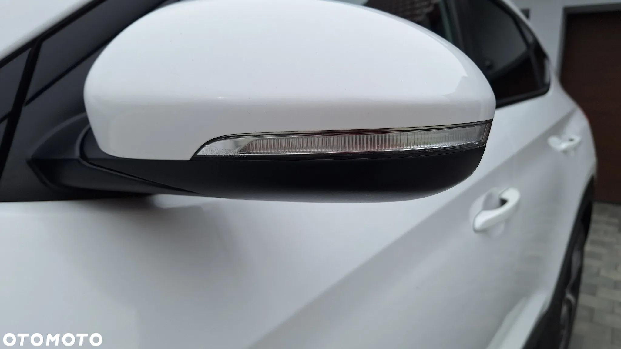 Hyundai Tucson blue 1.7 CRDi 2WD Style - 30