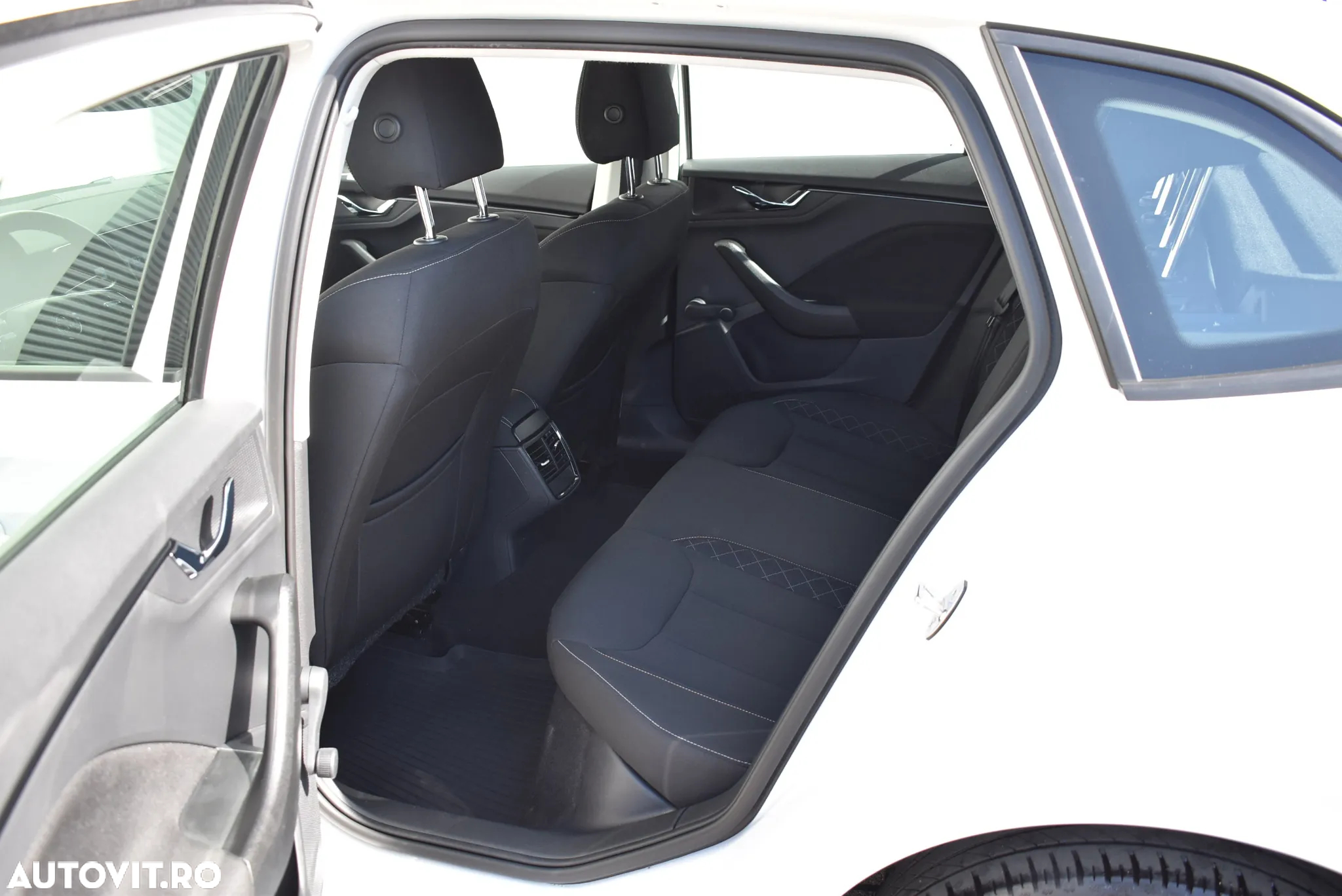 Skoda Scala 1.6 TDI DSG Ambition - 23