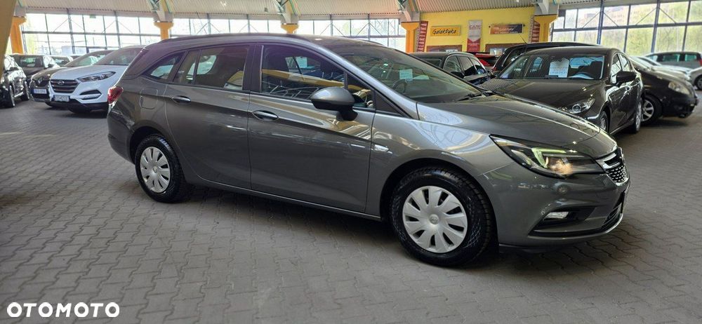 Opel Astra - 1