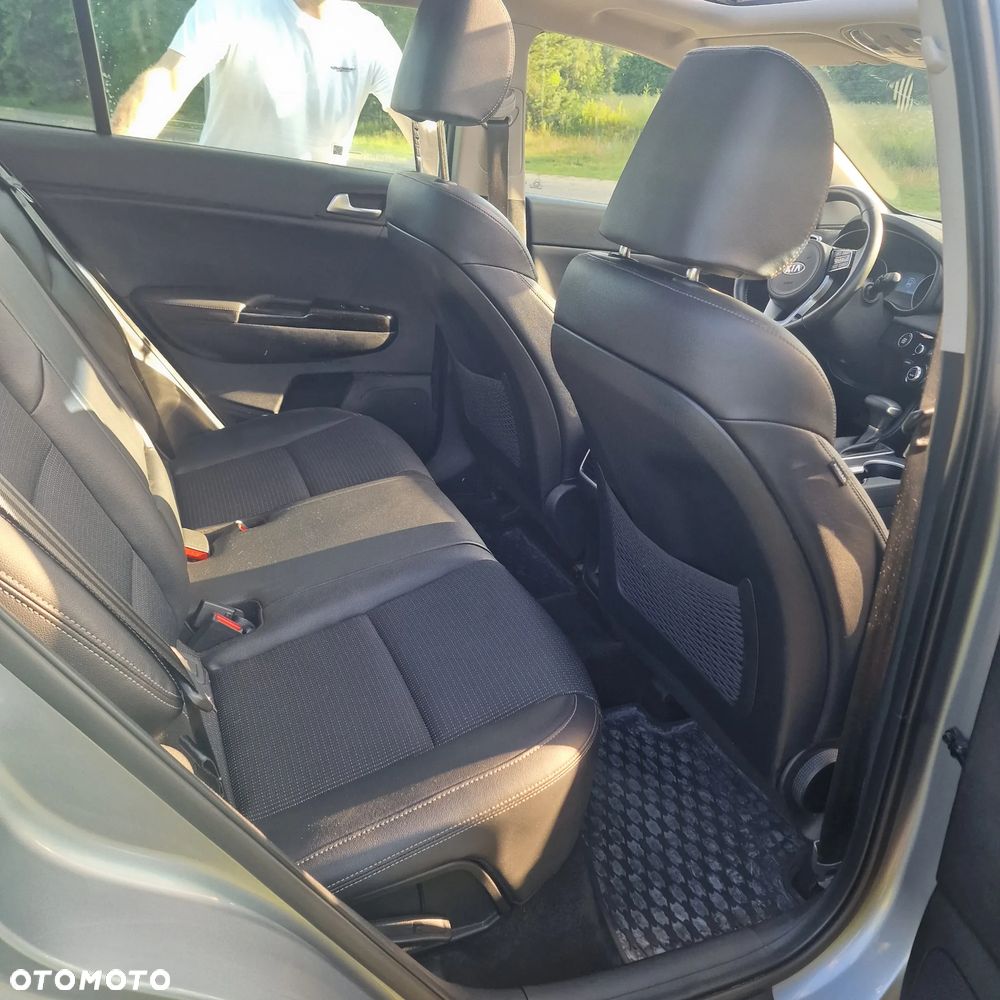Kia Sportage 1.6 T-GDI Black Edition 2WD DCT - 18
