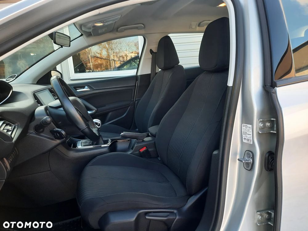 Peugeot 308 BlueHDi FAP 120 Stop&Start Allure - 19