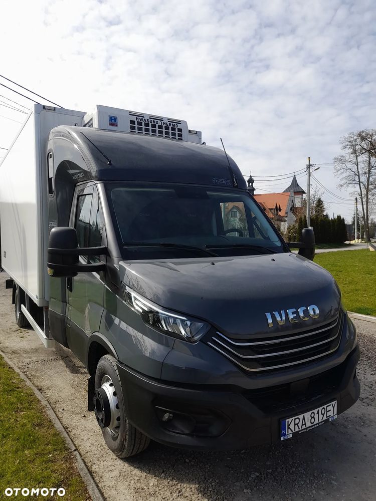 Iveco DAILY 70C18 72C18 --NOWY-- dmc 7,2T 180Koni MROŹNIA -20+30 ZASILANIE ZEWNETRZNE chłodnia kontener SYPIALNIA  model PRZED liftingiem!!! bez radarów bez wagi!!! POLSKI SALON -- NOWY-- GWARANCJA-- - 4