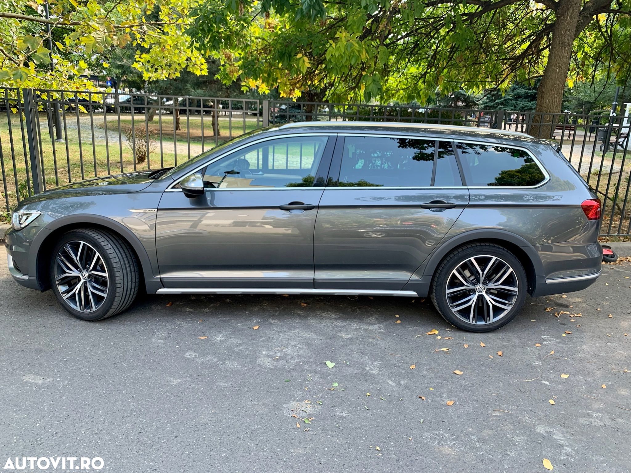 Volkswagen Passat Alltrack 2.0 biTDI 4Mot DSG - 1