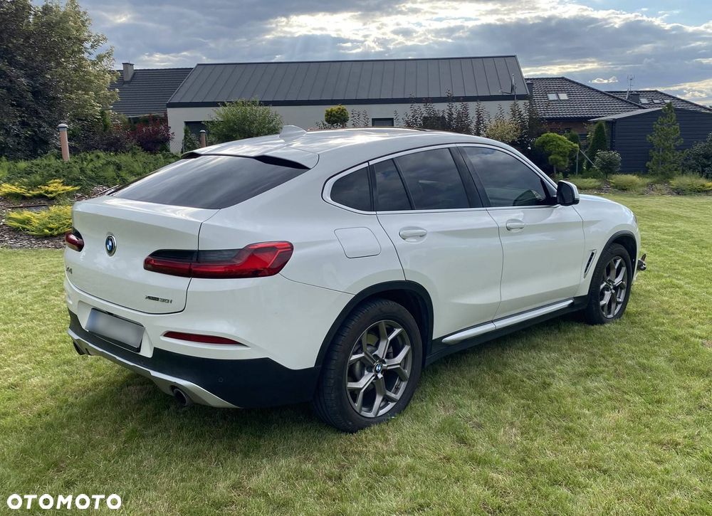 BMW X4 xDrive30i xLine - 4