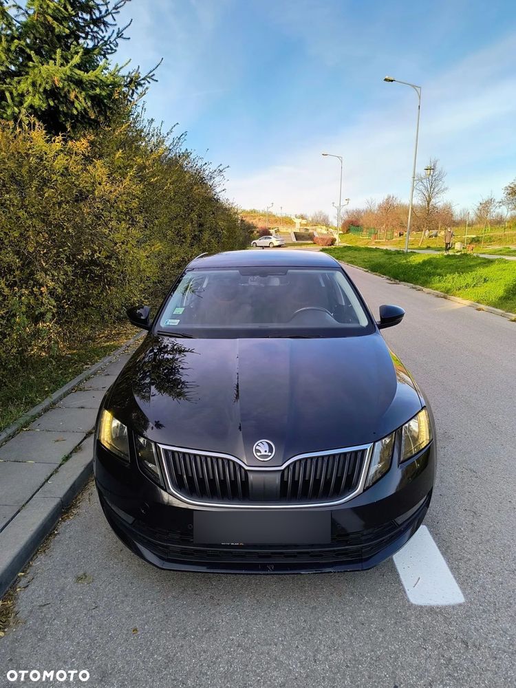 Skoda Octavia 2.0 TDI Ambition DSG - 2