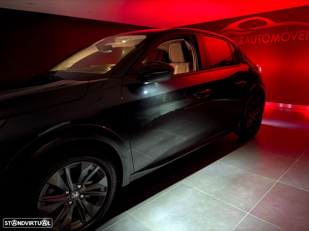 Peugeot e-208 50 kWh Allure Pack - 42