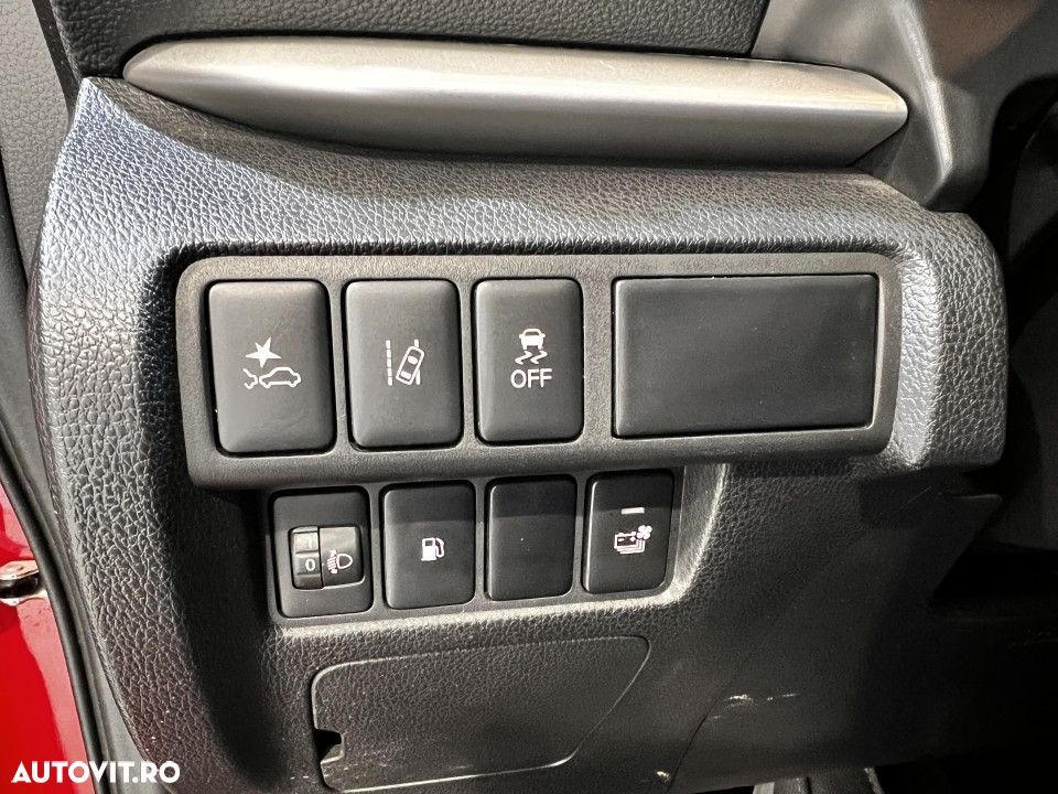 Mitsubishi Eclipse-Cross - 19