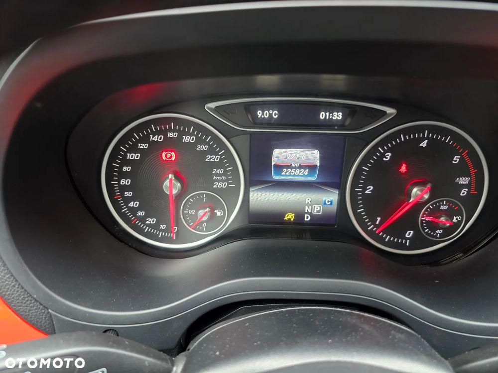 Mercedes-Benz Klasa B - 24