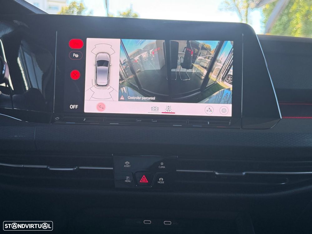 VW Golf 2.0 TSI GTI Clubsport 45 Years DSG - 51