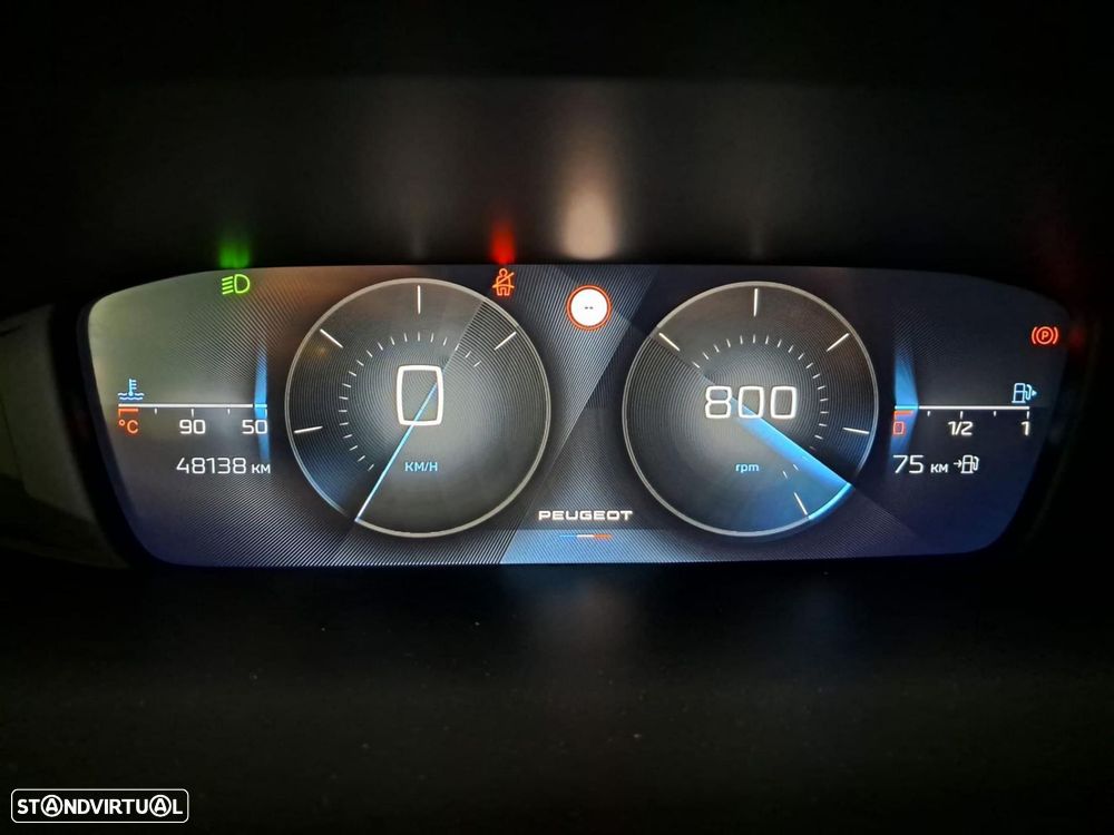 Peugeot 308 1.2 PureTech Allure - 18