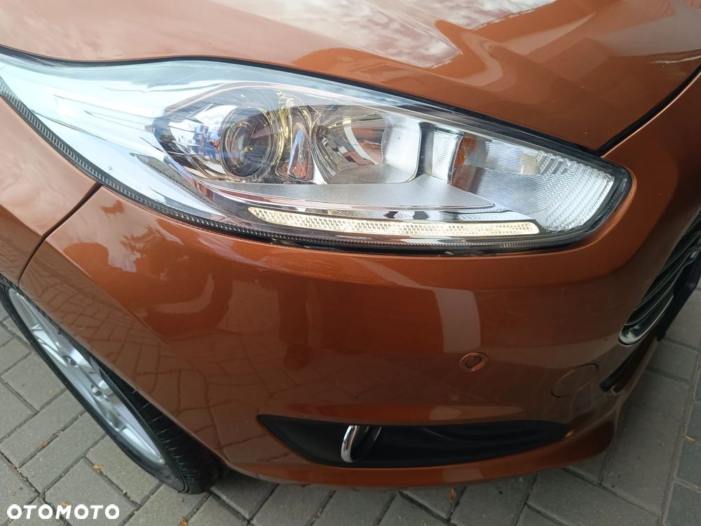 Ford Fiesta 1.25 Titanium EU5 - 23