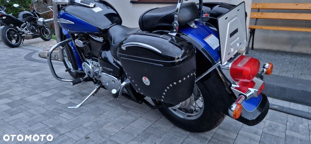 Suzuki VL 800 Volusia - 14