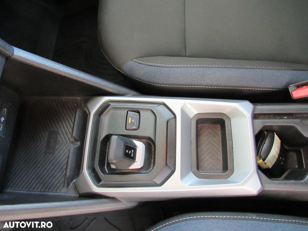 Dacia Duster 140 Journey - 17