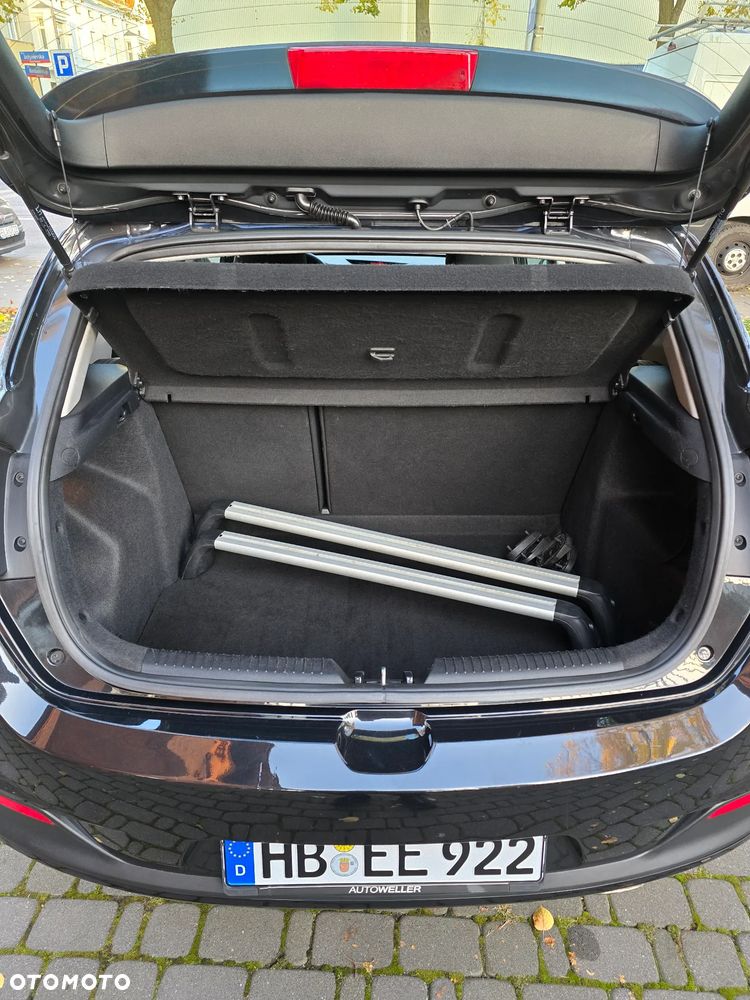 Kia Ceed - 26