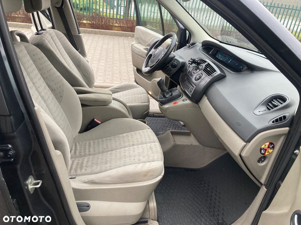 Renault Scenic 1.6 Pack Authentique - 12