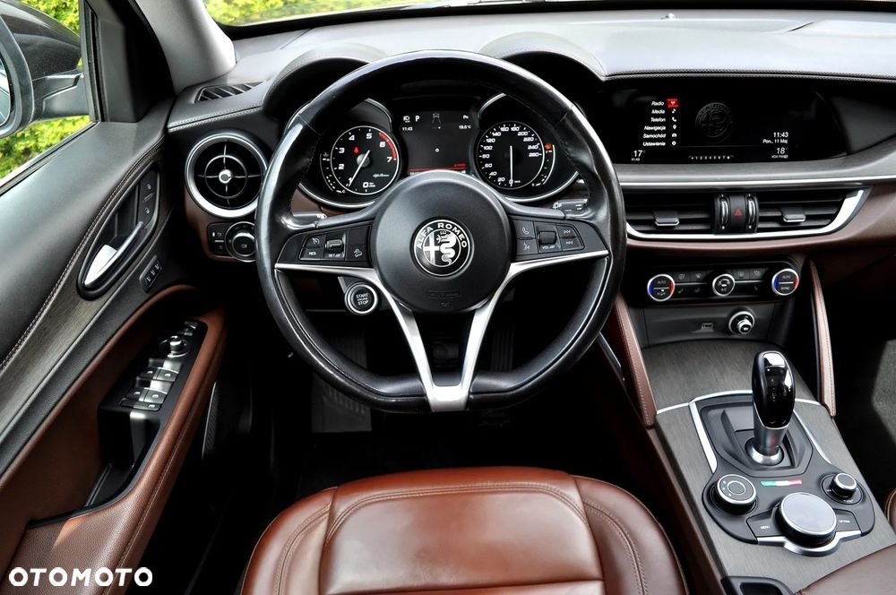 Alfa Romeo Stelvio 2.0 Turbo Super Q4 - 25