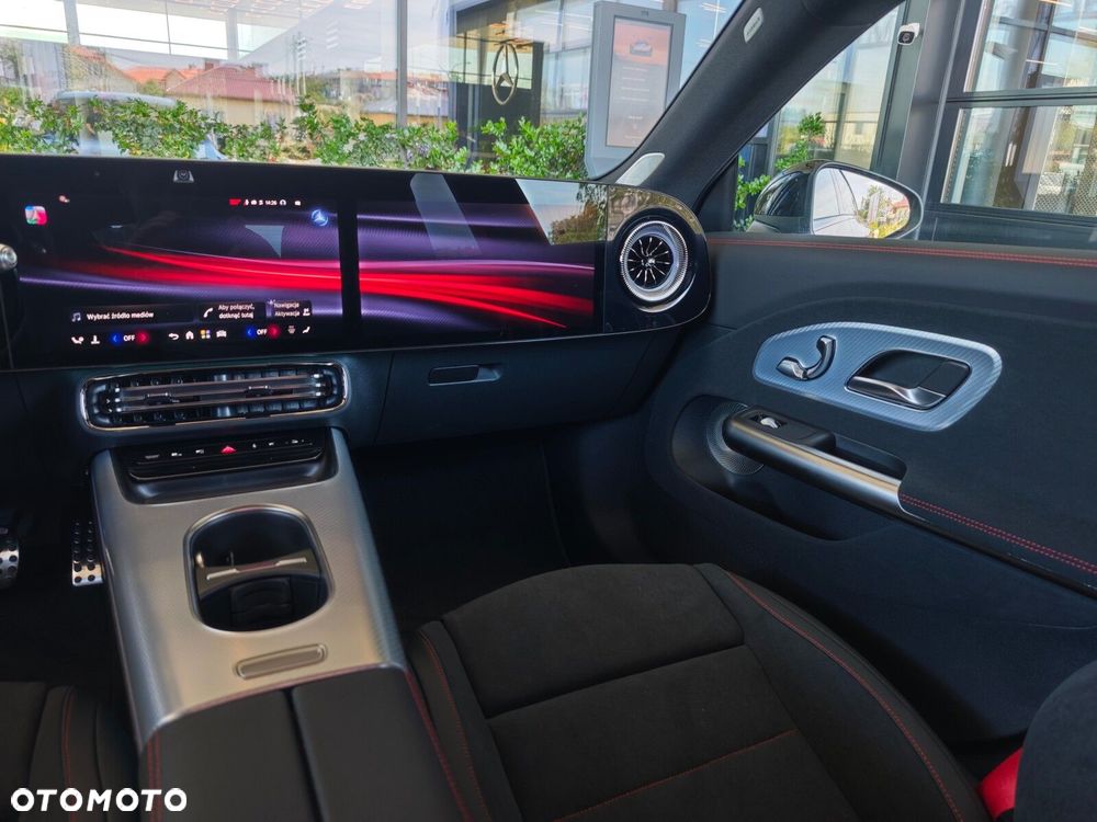 Mercedes-Benz CLA - 18