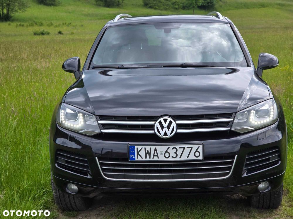 Volkswagen Touareg - 1