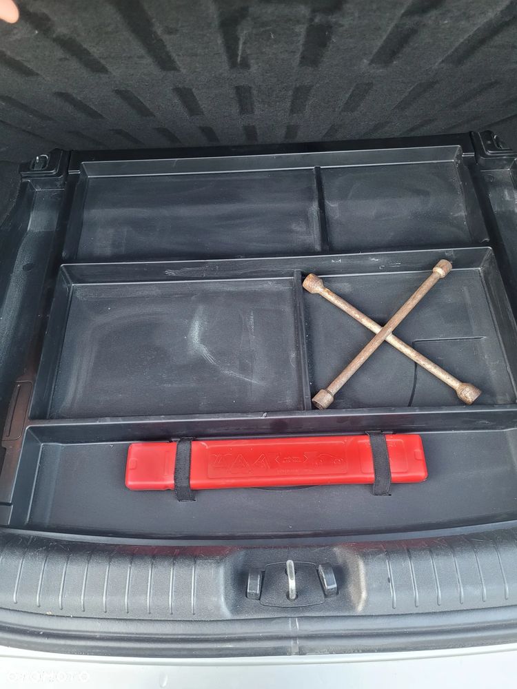 Kia Ceed 1.4 Comfort + - 5