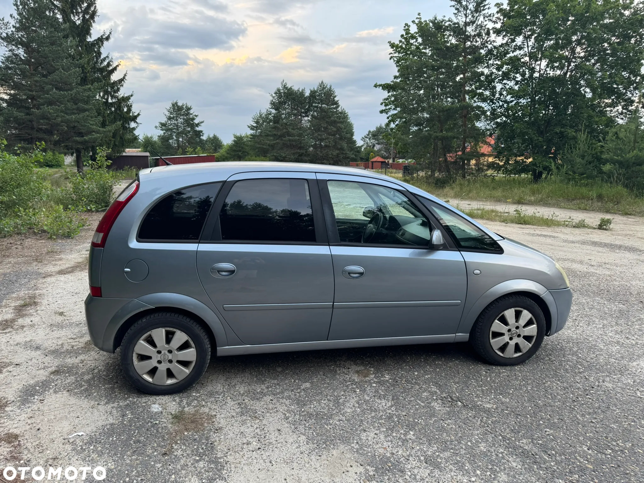 Opel Meriva - 8