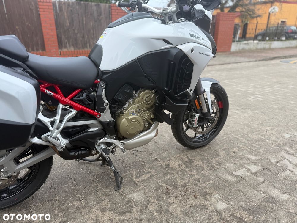 Ducati Multistrada - 11