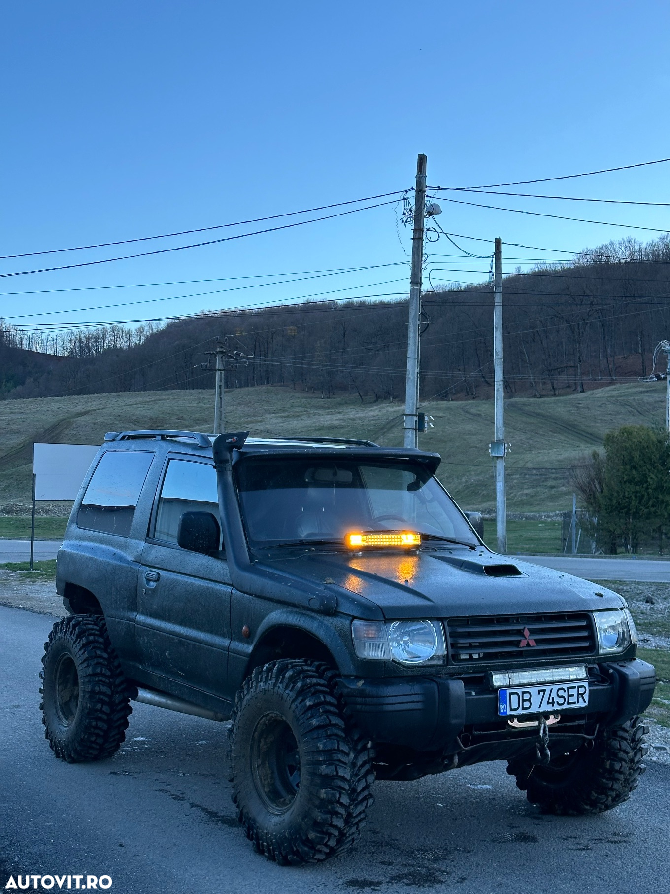 Mitsubishi Pajero Metal Top 2.5 TD GL - 9