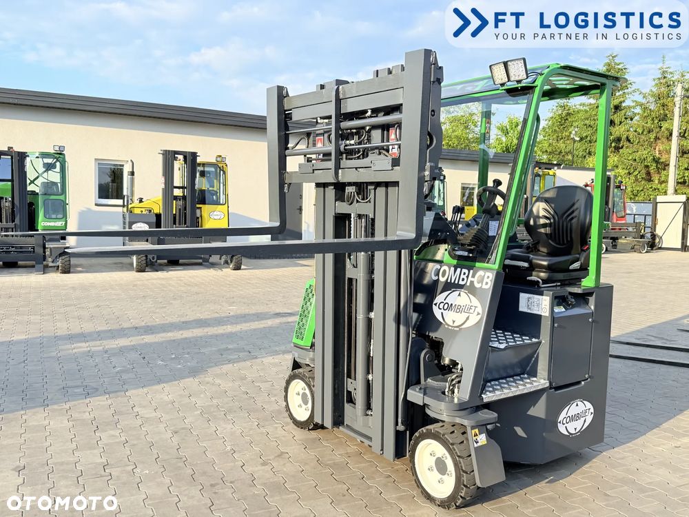Combilift WÓZEK CZTEROKIERUNKOWY - WIELOKIERUNKOWY | COMBILIFT CB3000 | DIESEL | TRIPLEX 4900MM | JAK NOWY | PRZESUW WIDEŁ | POZYCJONER | WOLNY SKOK | NOWE OPONY | PO SERWISIE | STAN IDEALNY | Szeroka oferta wózków czterokierunkowych i bocznych, dopasowanych do różnorodnych potrzeb i zastosowań - 21