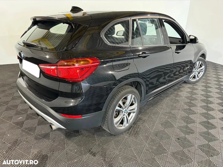 BMW X1 sDrive20i AT - 5