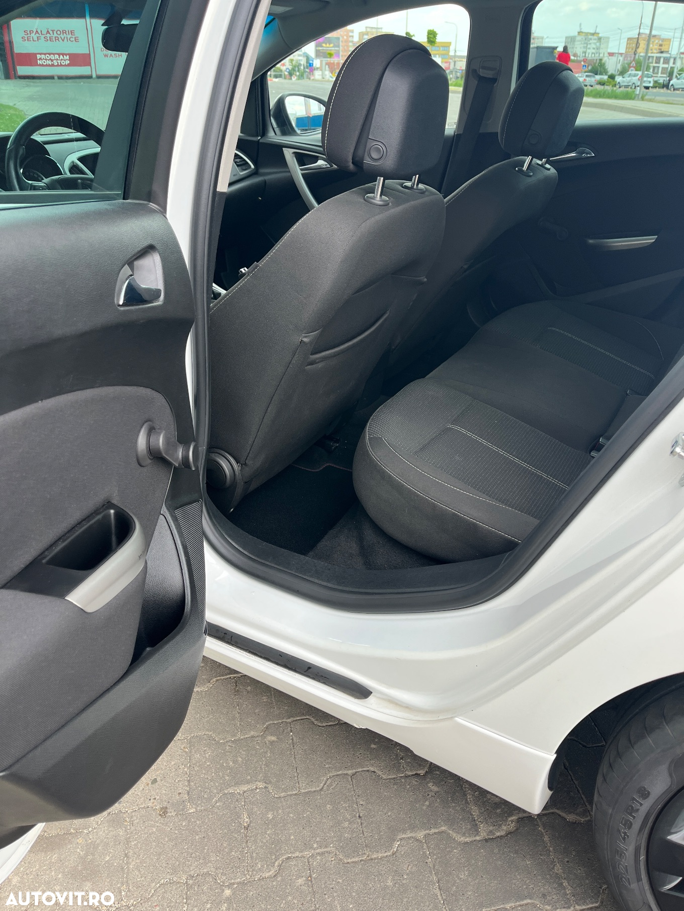 Opel Astra - 10