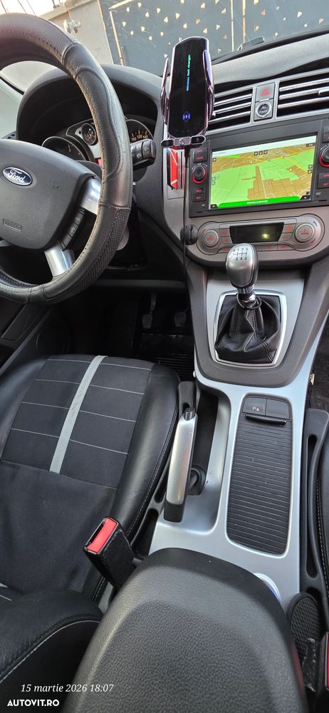 Ford Kuga 2.0 TDCi Trend - 4