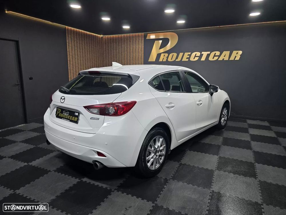 Mazda 3 Hatchback 1.5 Sky-D Evolve HS Navi - 11
