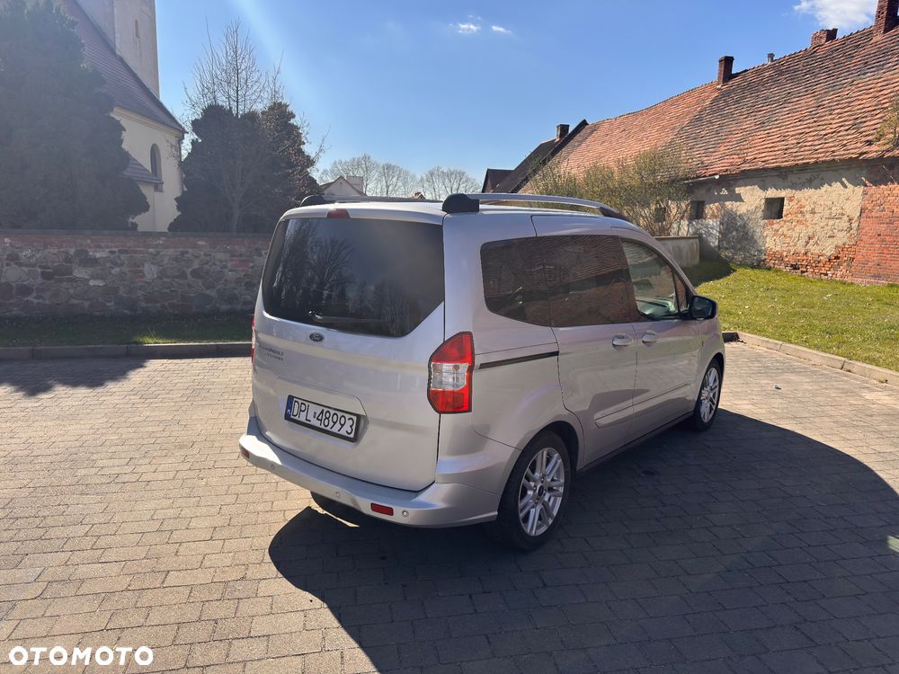 Ford Tourneo Courier 1.5 TDCi Titanium - 7