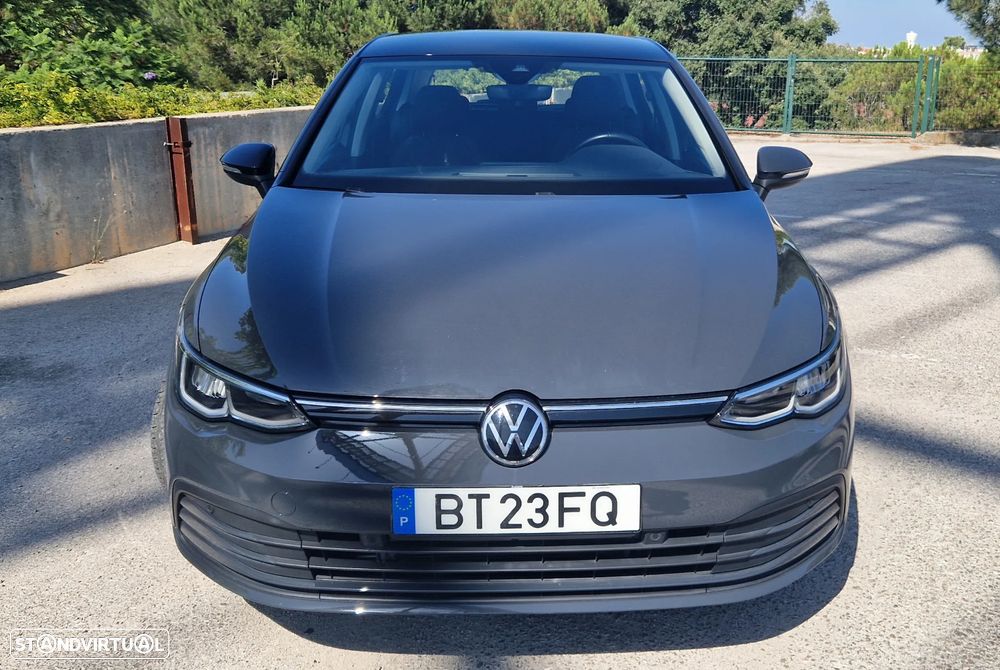 VW Golf 1.0 TSI Confortline DSG - 6