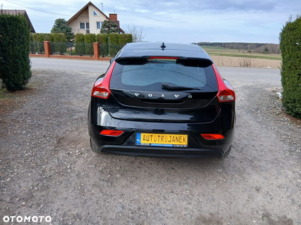 Volvo V40 D2 - 5