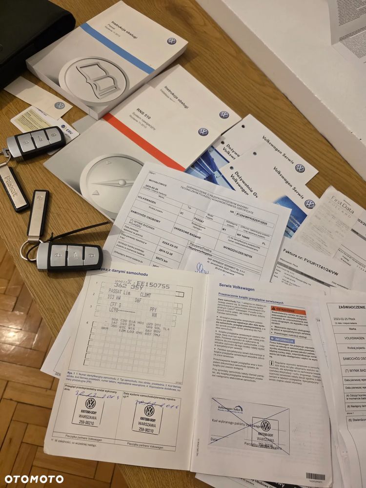 Volkswagen Passat 2.0 TDI Comfortline DSG - 29