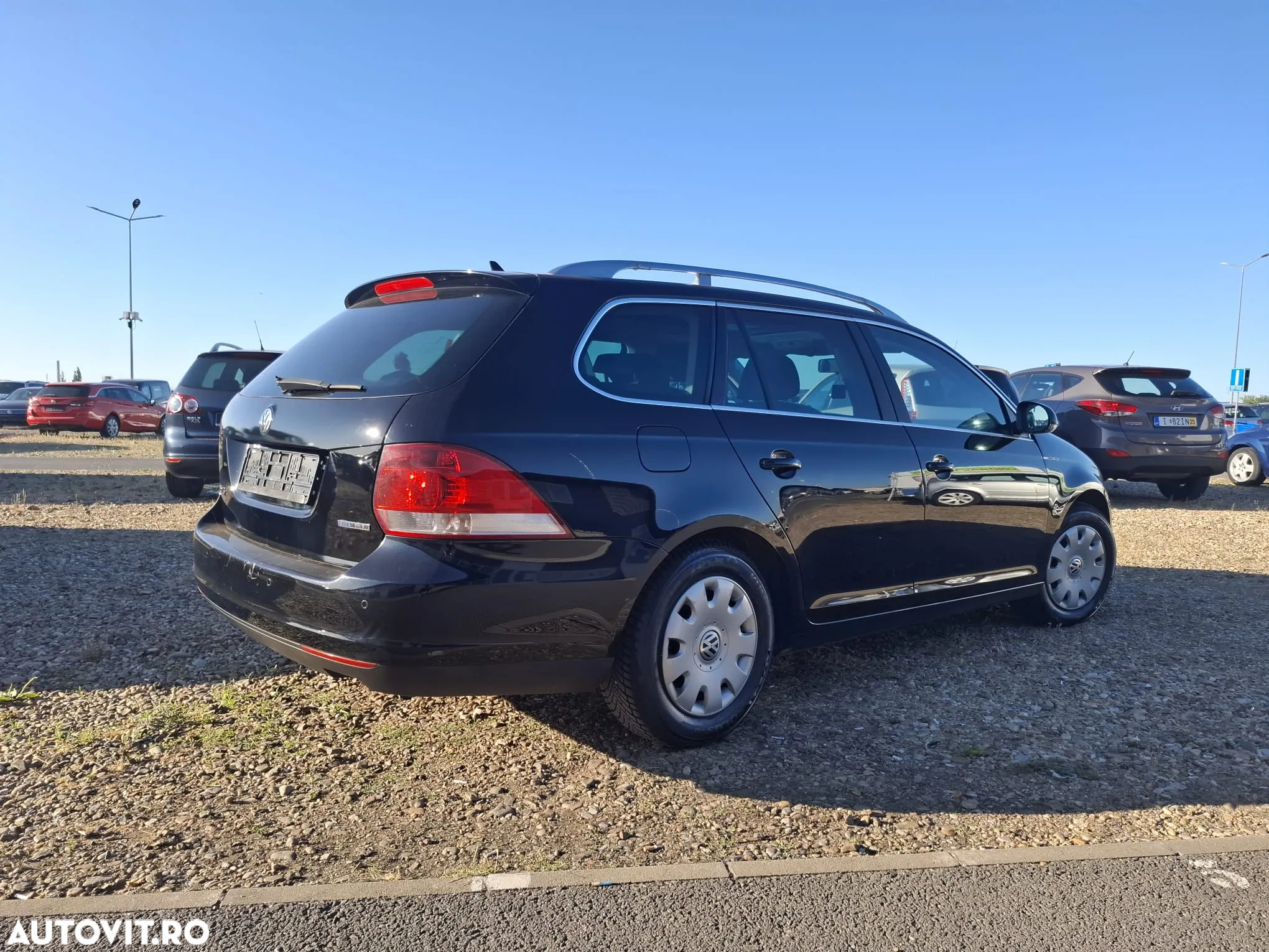 Volkswagen Golf Variant 1.9 TDI DPF Sportline BlueMotion - 2