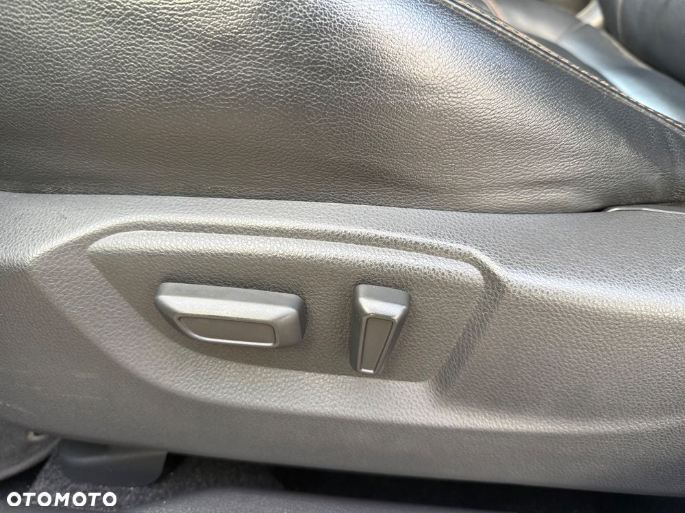 Mitsubishi Eclipse Cross - 31