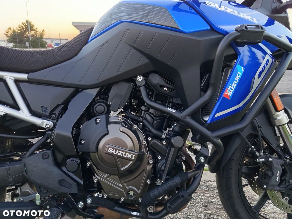 Suzuki V-STROM - 20
