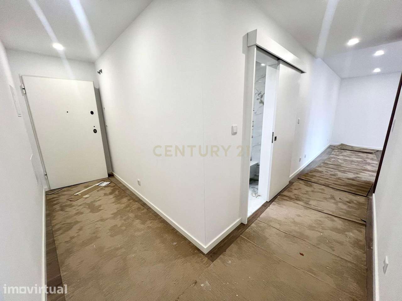 Sintra - Algueirão, apartamento T2 novo com 2 parqueamentos - Grande imagem: 3/11