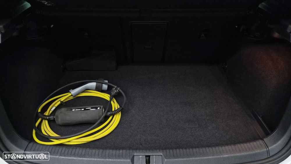 VW Golf 1.4 GTE Plug-in - 22
