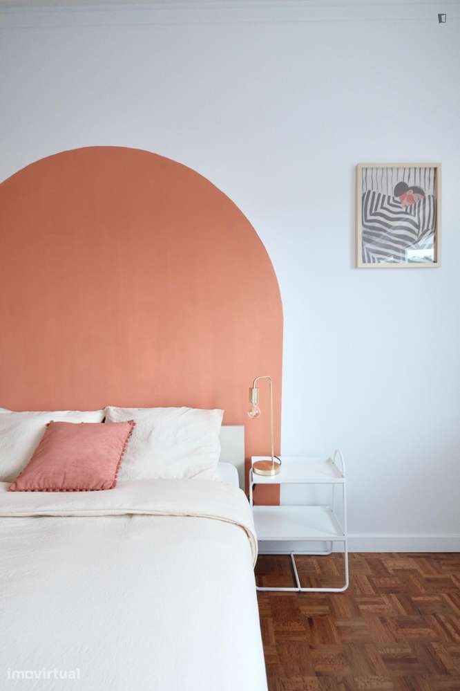 Quarto - localizado em Benfica Lisbon - Grande imagem: 2/19