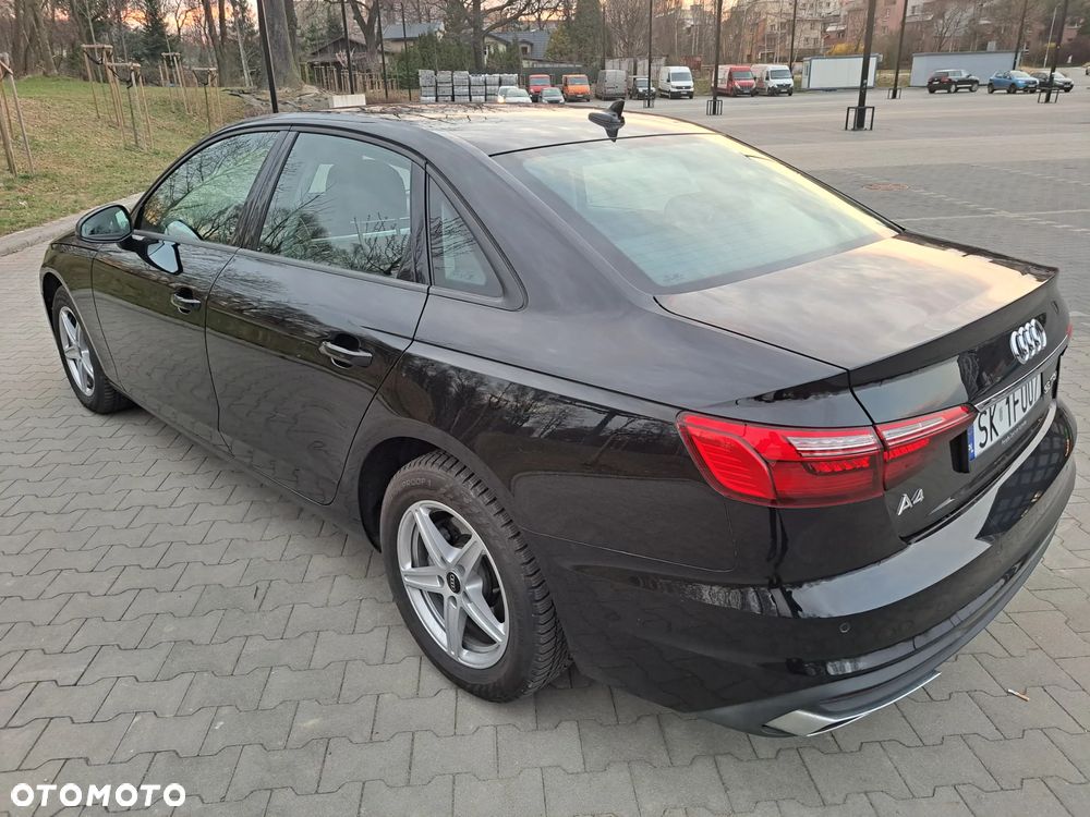 Audi A4 Limousine 35 TFSI mHEV Advanced S tronic - 4