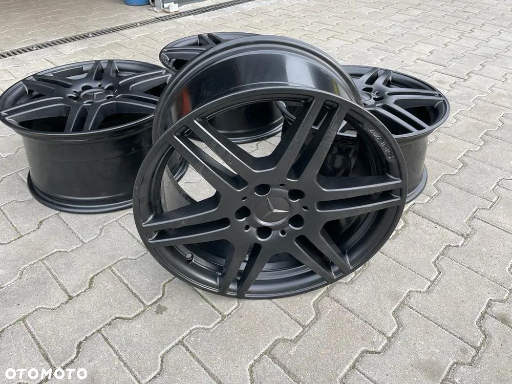 MERCEDES E W212 AMG FELGI 18 5x112 8.5J 9J A2124012302 A2124012402 - 2