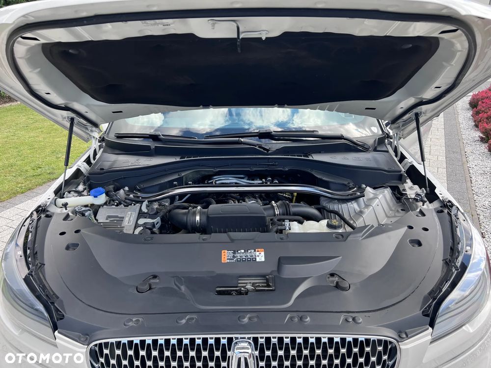 Lincoln Aviator - 11