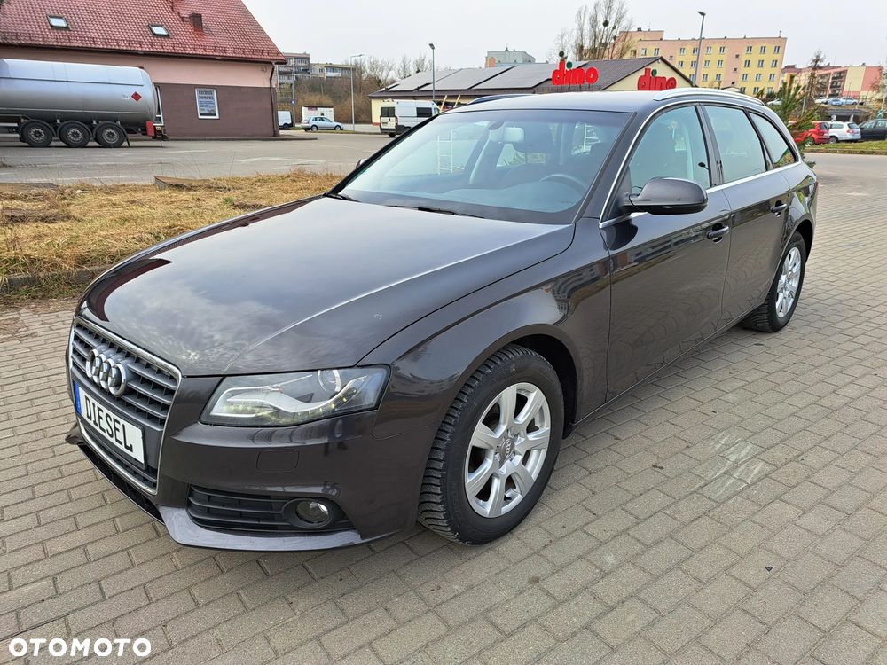 Audi A4 Avant - 1