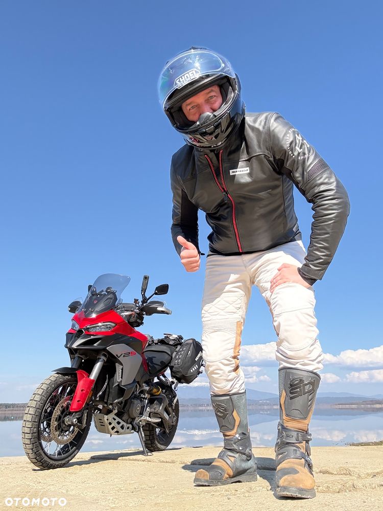 Ducati Multistrada - 12