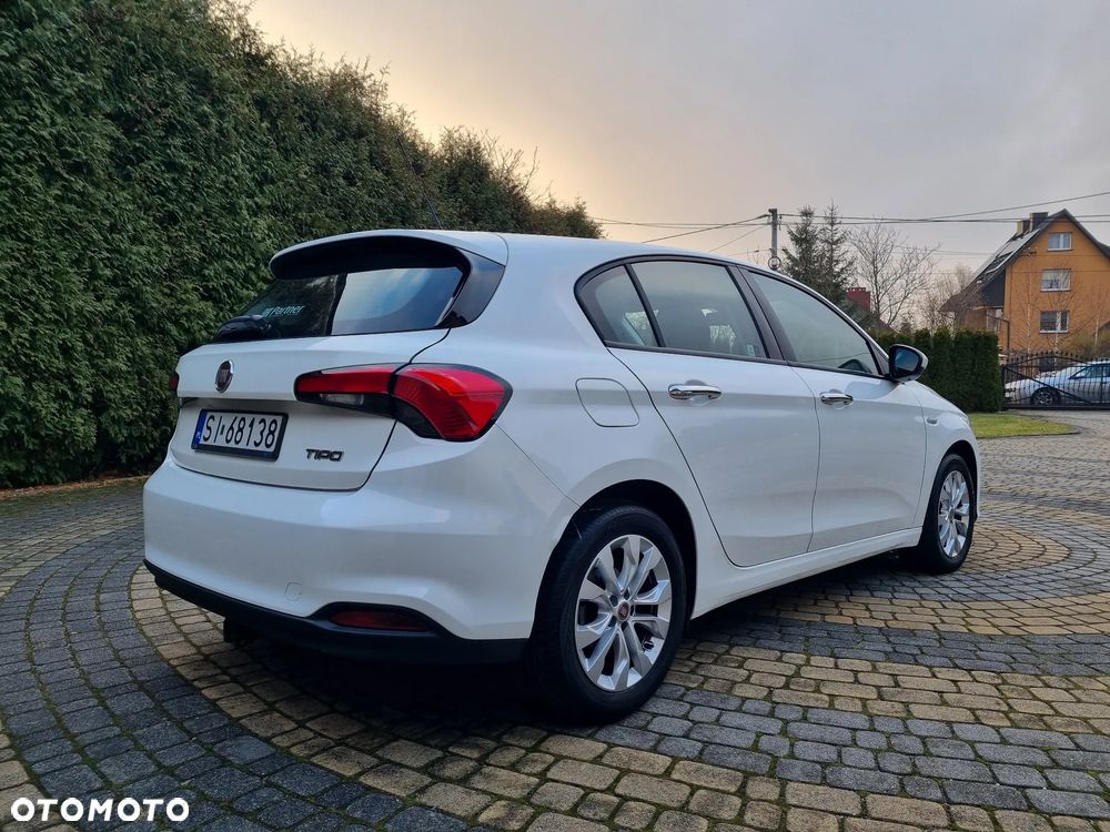 Fiat Tipo 1.4 T-Jet 16v Lounge - 26