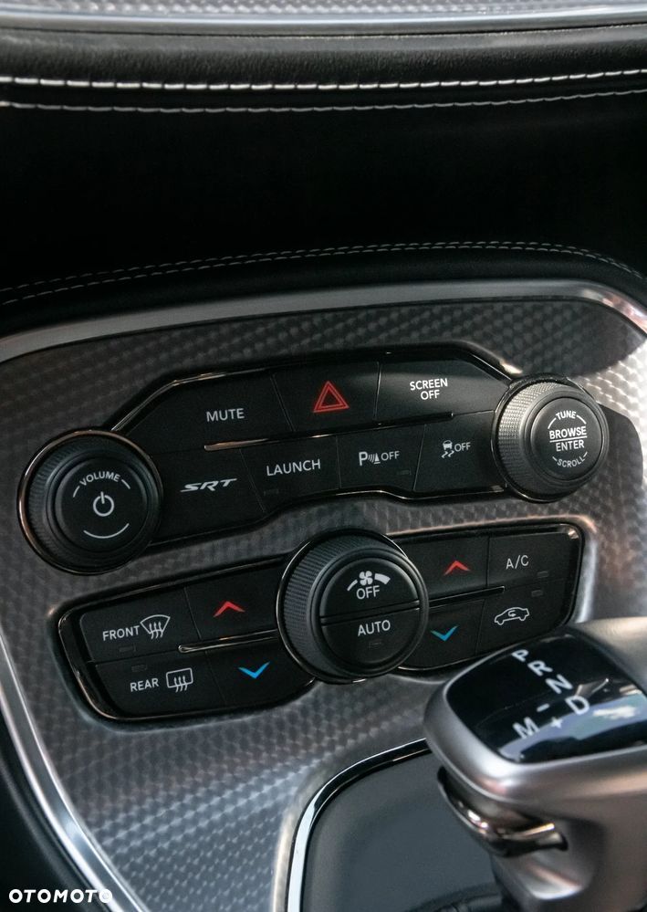 Dodge Challenger 6.2 Redeye Widebody - 10