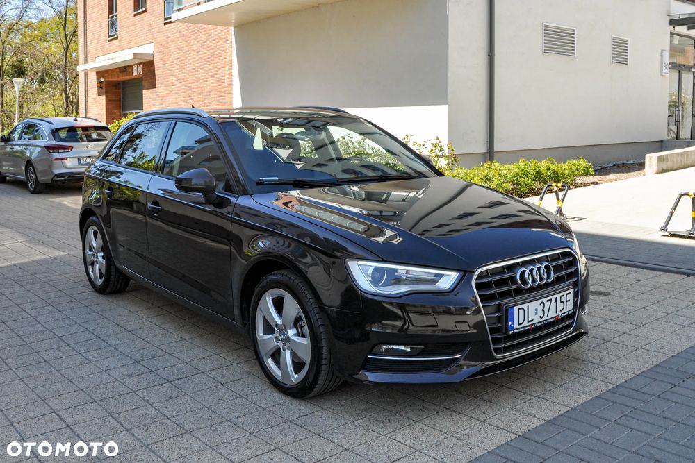 Audi A3 Sportback - 6