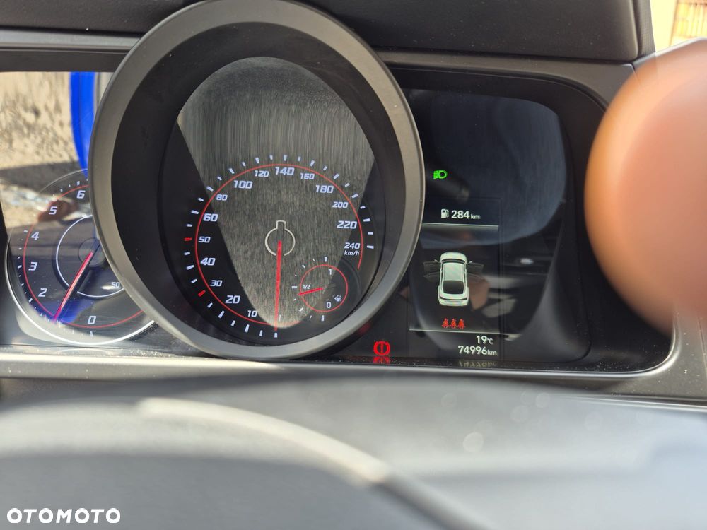 Hyundai Elantra 1.6 Modern - 26